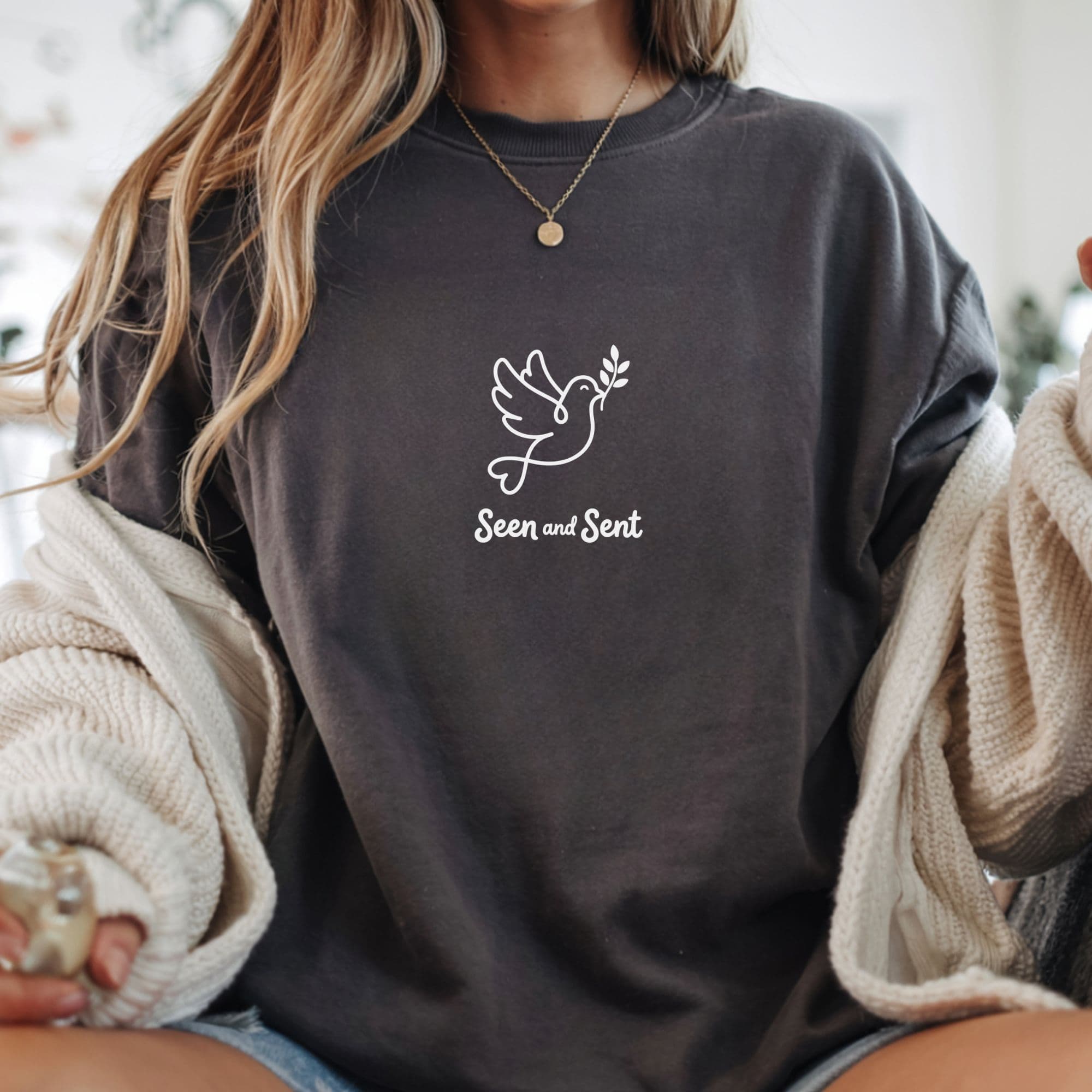 Seen & Sent T-Shirt - Unisex